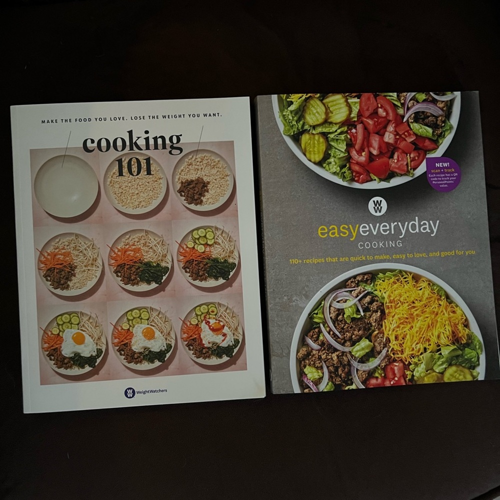 Weight Watchers Cooking 101 and Easy Everyday Cooking cookbook Set